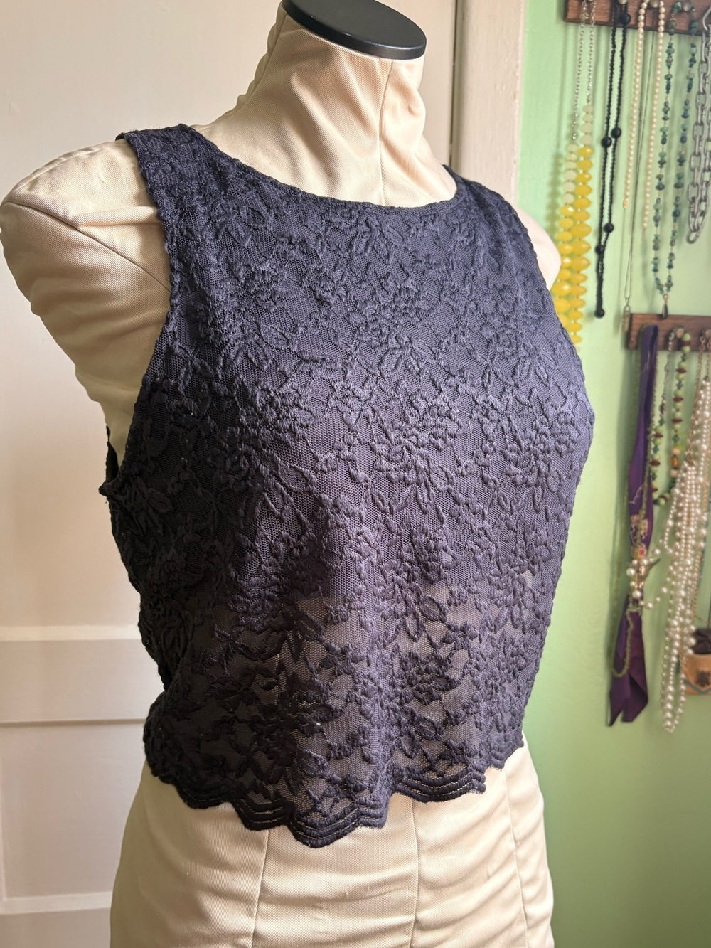 Free People Black Lace Cropped Tank Top